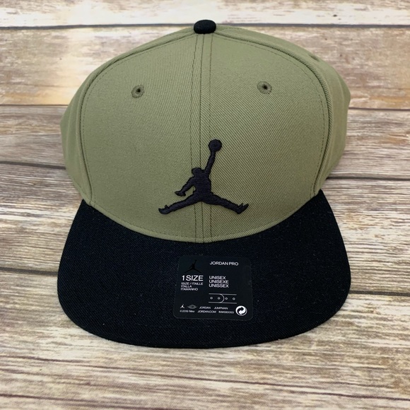 jordan cap green